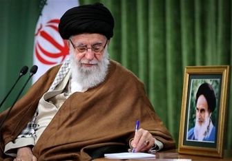 استفتاء از امام خامنهای؛ آیا باید نیت نماز به زبان آورده شود؟