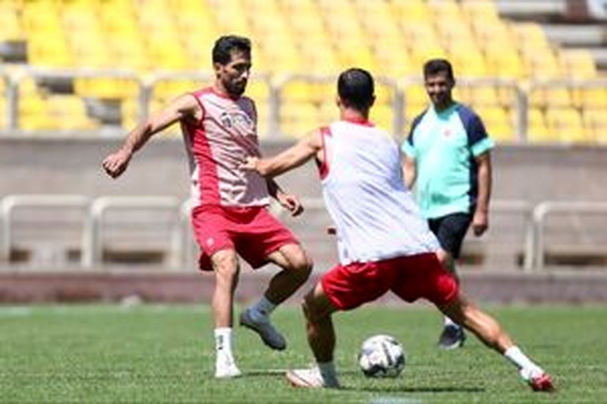 برنامه تمرینات فشرده پرسپولیس برای رویارویی با فولاد