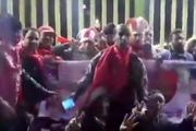 حضور طرفداران سرخابی پشت درب ورزشگاه آزادی