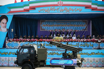 مراسم رژه روز ارتش برگزار شد