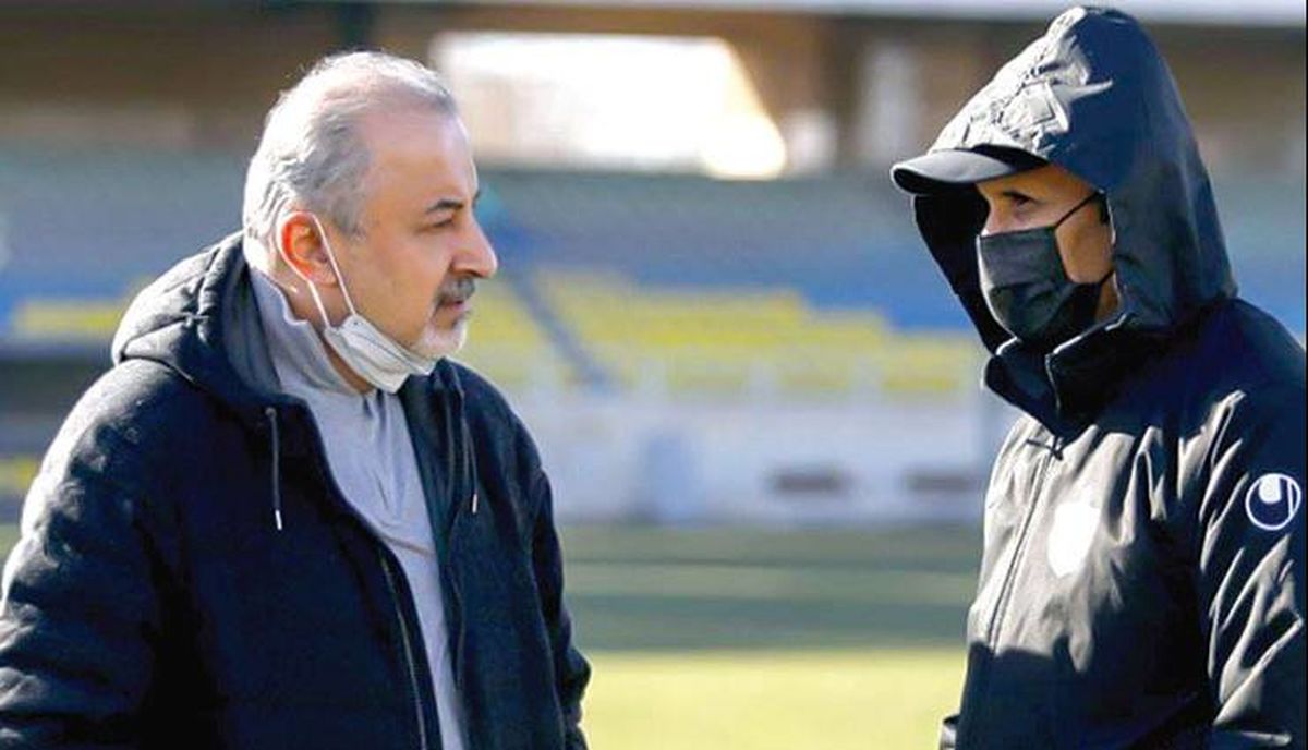 فرار مدیرعامل پرسپولیس از دست هواداران+فیلم
