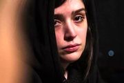 بازیگر نقش شادی(پادینا کیانی) در سریال 021+ بیوگرافی