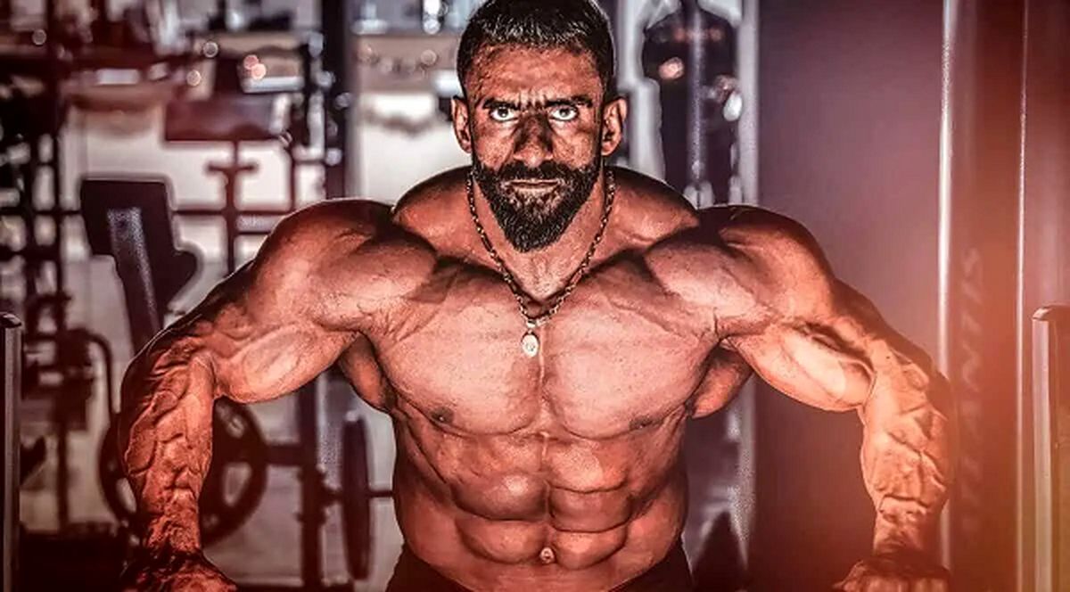 هادی چوپان خودش را با این پادشاه مقایسه کرد