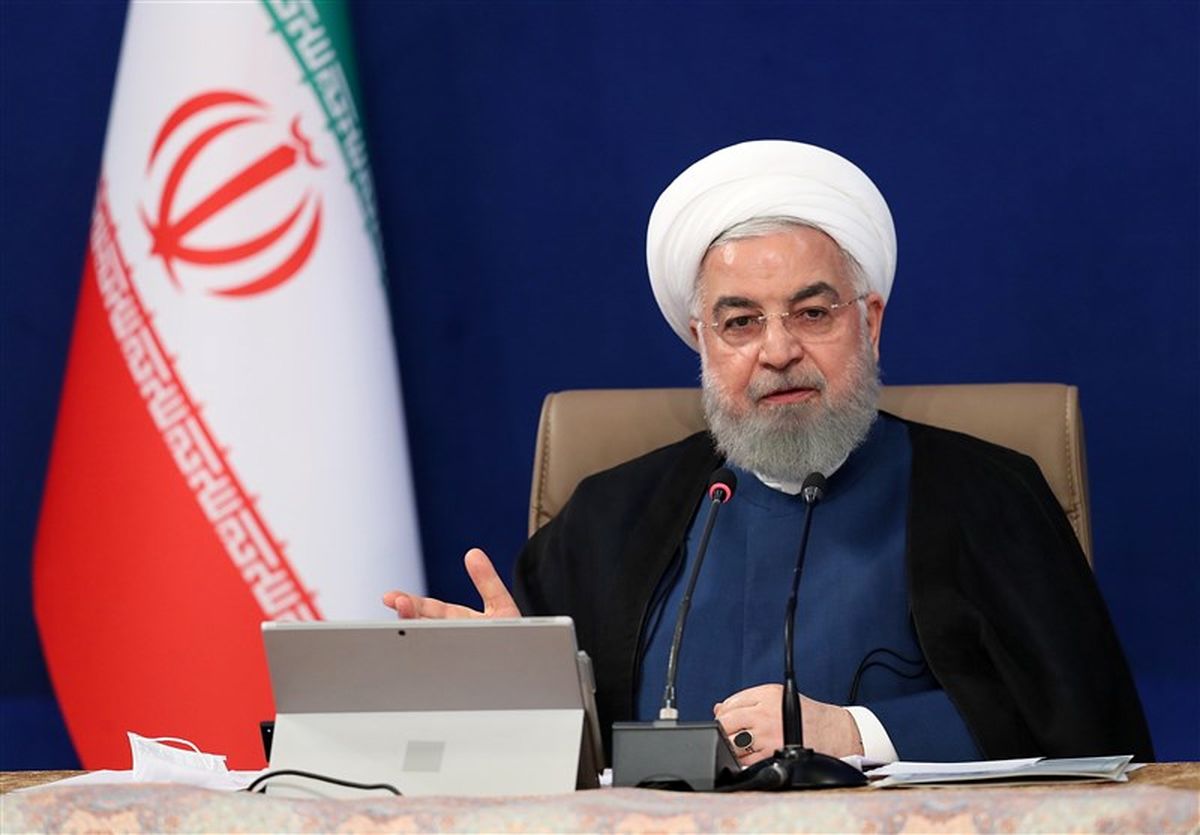 چهار ماهه امسال نسبت به پارسال دارای رشد هستیم/ جلوگیری از خام فروشی زعفران و سنگ قیمتی
