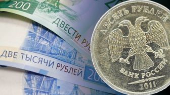 دستاورد سفر ولادیمیر پوتین به تهران؛ روبل به جای دلار