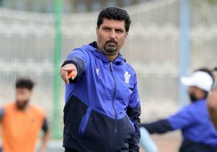 مخالفت سرمربی پیکان با جدایی سامان فلاح