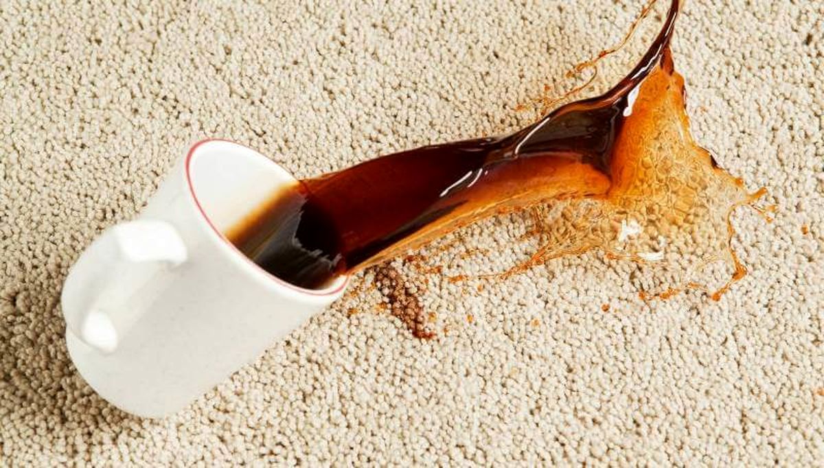 ترفند‌های جالب برای پاک کردن لکه فرش