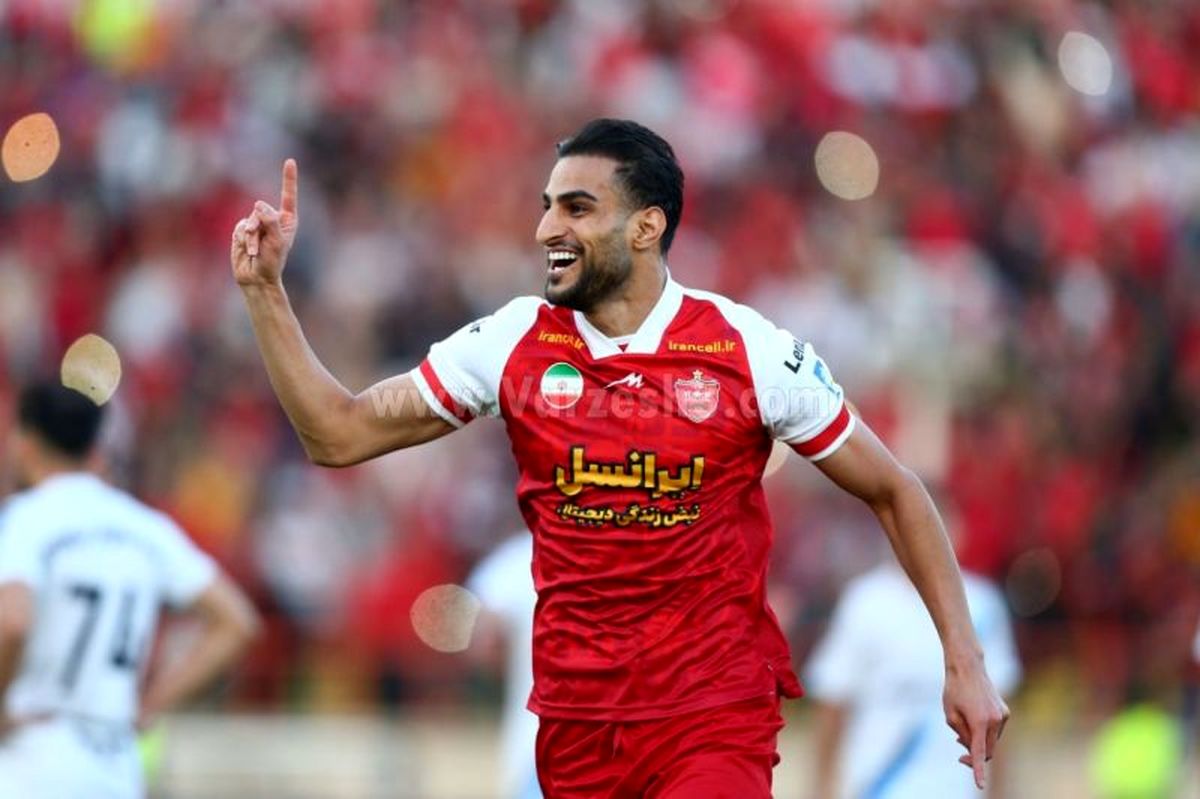 گل پرسپولیس به نساجی توسط شهاب زاهدی
