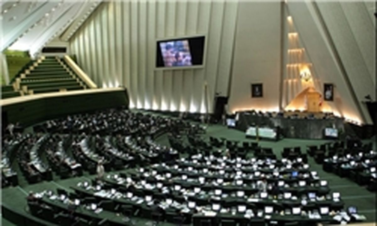 چیت‌چیان برنامه خود را برای نجات تالاب‌های کشور تشریح کند