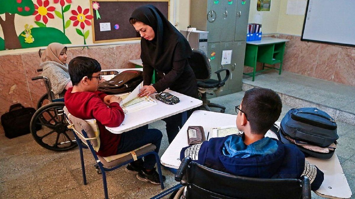 خدمت به دانش آموزان با نیاز‌های ویژه وظیفه آموزش و پرورش است
