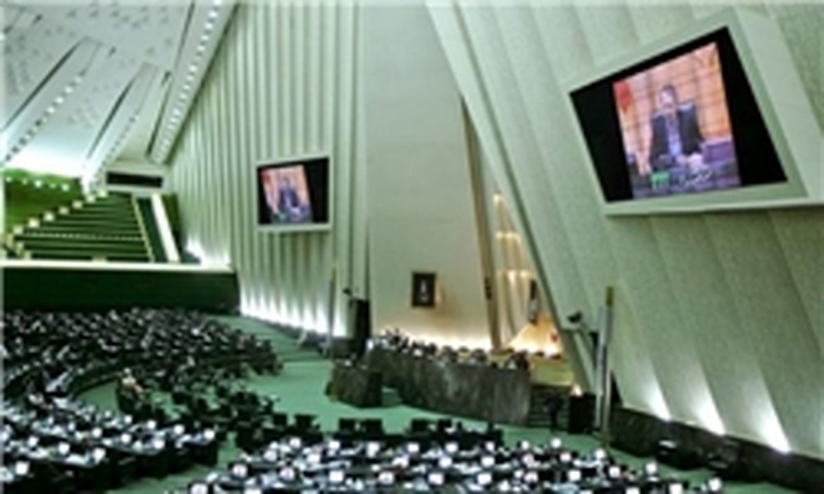 ممانعت از ادامه تذکر کریمی‌قدوسی در صحن علنی