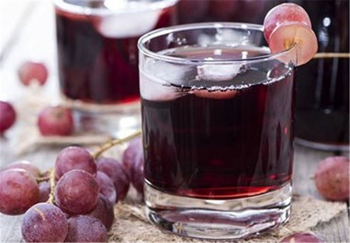 آب سیب و انگور برای بیماران قلبی مفید است 