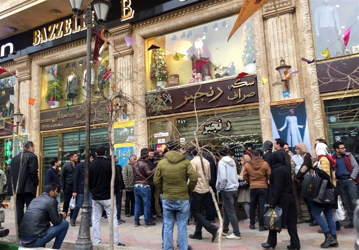 نقش برخی بانک‌ها در ایجاد بی‌ثباتی در بازار ارز