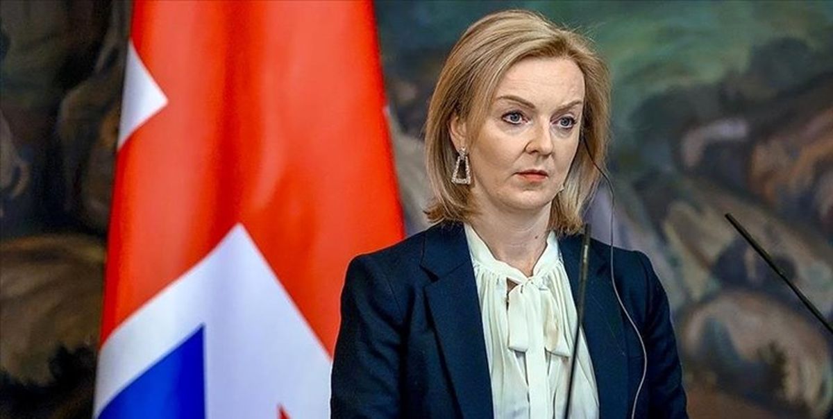 نارضایتی نیمی از مردم انگلیس از نخست‌وزیری «لیز تراس»