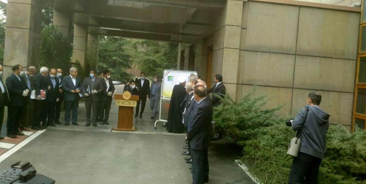 تمبر یادبود «تلاشگران مبارزه با کرونا» رونمایی شد