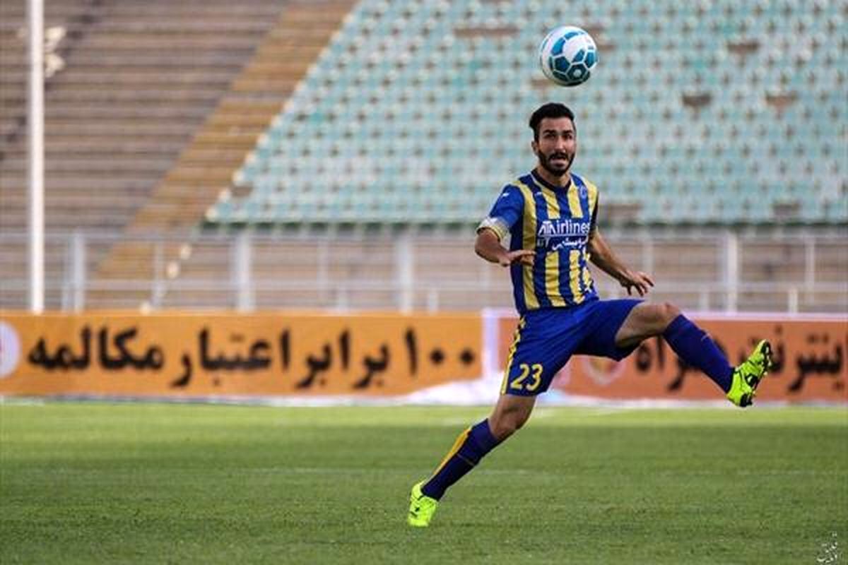 تکذیب مذاکره پرسپولیسی ها با شجاعیان