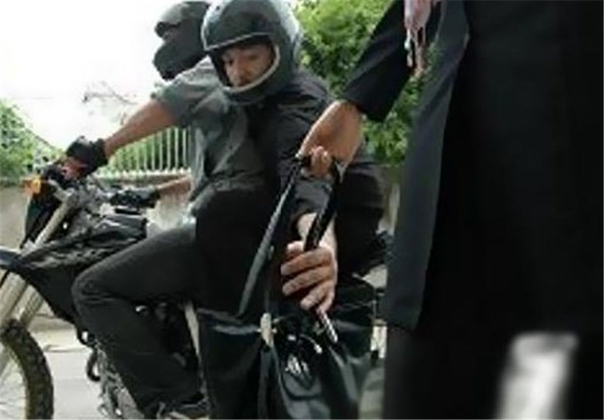  باند سارقان کیف‌قاپ در کرمانشاه منهدم شد 