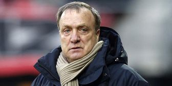 دیک ادووکات، مربی تیم ملی عراق می ماند