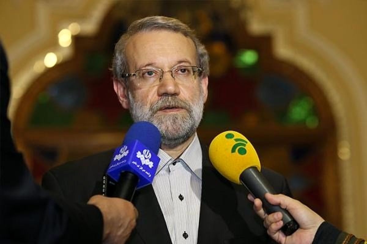 لاریجانی: دوره تحریم می‌تواند منجر به نوسازی درونی اقتصاد کشور شود