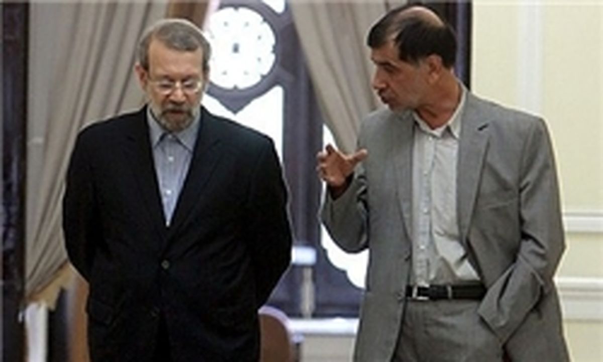 آقای باهنر! شما هم تشریف بیاورید در صندلی‌تان بنشینید