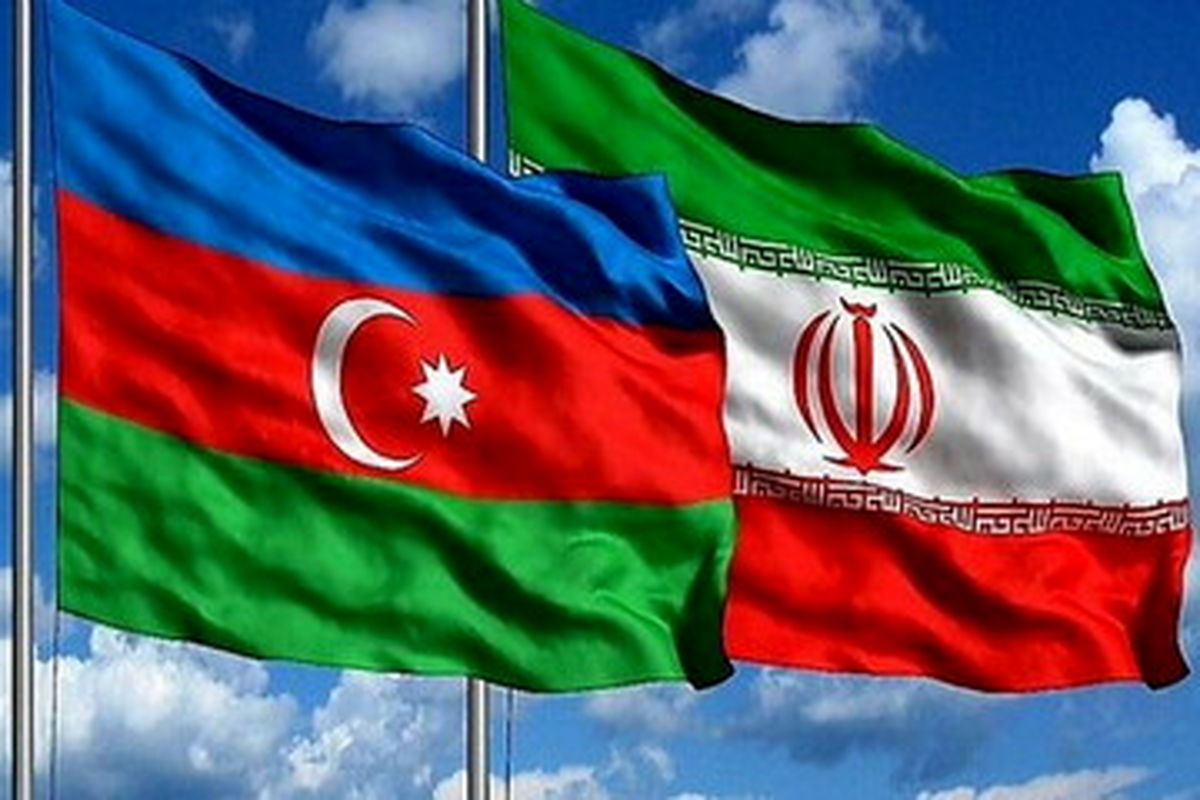 عکسی از دیدار دو مقام بلندپایه نظامی ایران و آذربایجان
