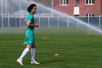 مدافع تیم ملی پیشنهاد پرسپولیس را رد کرد!