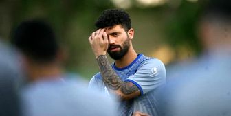 
مدافع جنجالی استقلال، سرخپوش می‌شود
