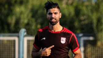 این بازیکن برای پرسپولیس کلاس می‌گذارد!