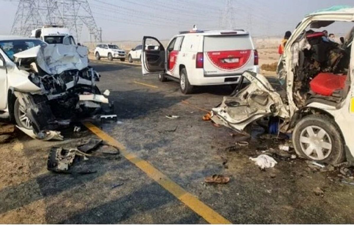 ۱۰ زائر ایرانی در حادثه تصادف در استان بصره عراق جان خود را از دست دادند
