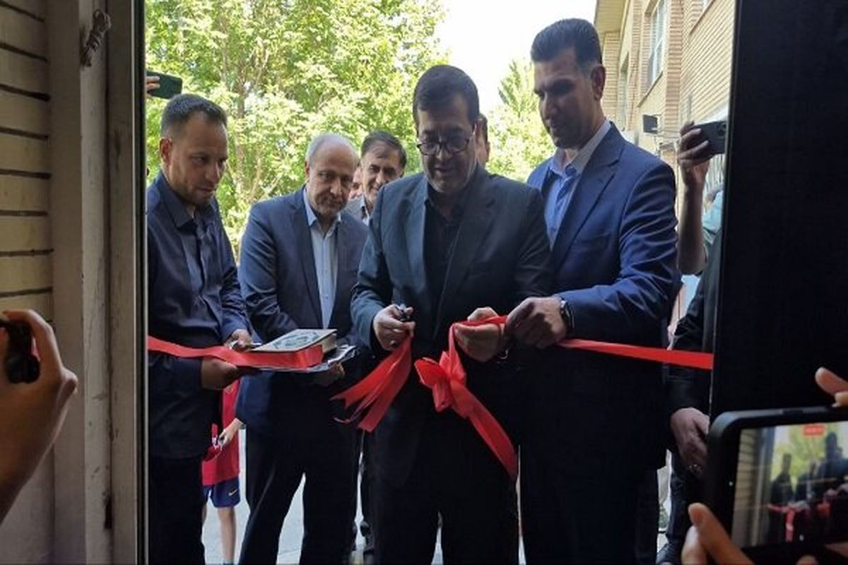 افتتاح رسمی ساختمان اداری فدراسیون هندبال با حضور احمد دنیامالی