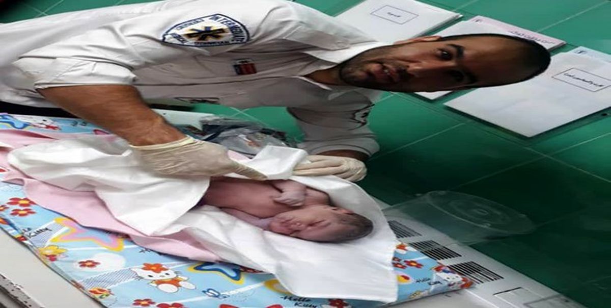 تقدیر رئیس اورژانس تهران از پرستار به دنیا آوردنده «نوزاد» در مترو
