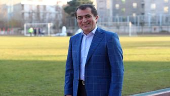 مذاکره خلیل‌زاده با فرهاد مجیدی تکذیب شد