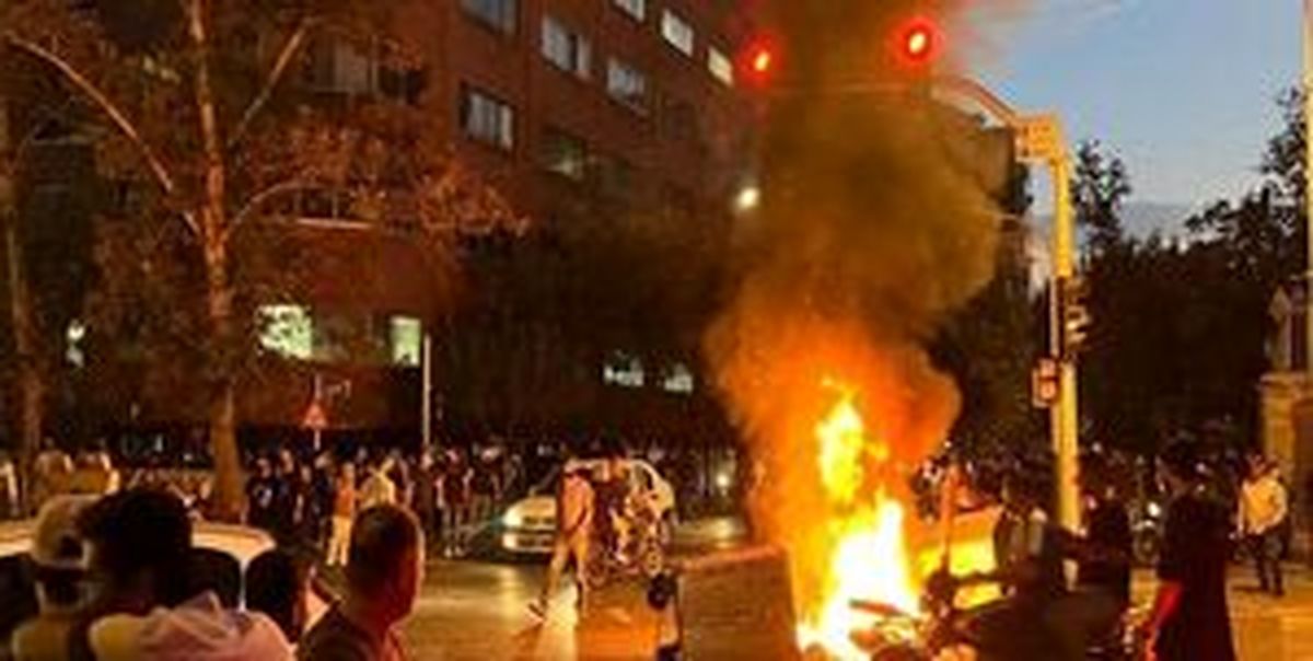 کار قشنگ ماموران یگان ویژه بجنورد در زیر آتش اغتشاشات 