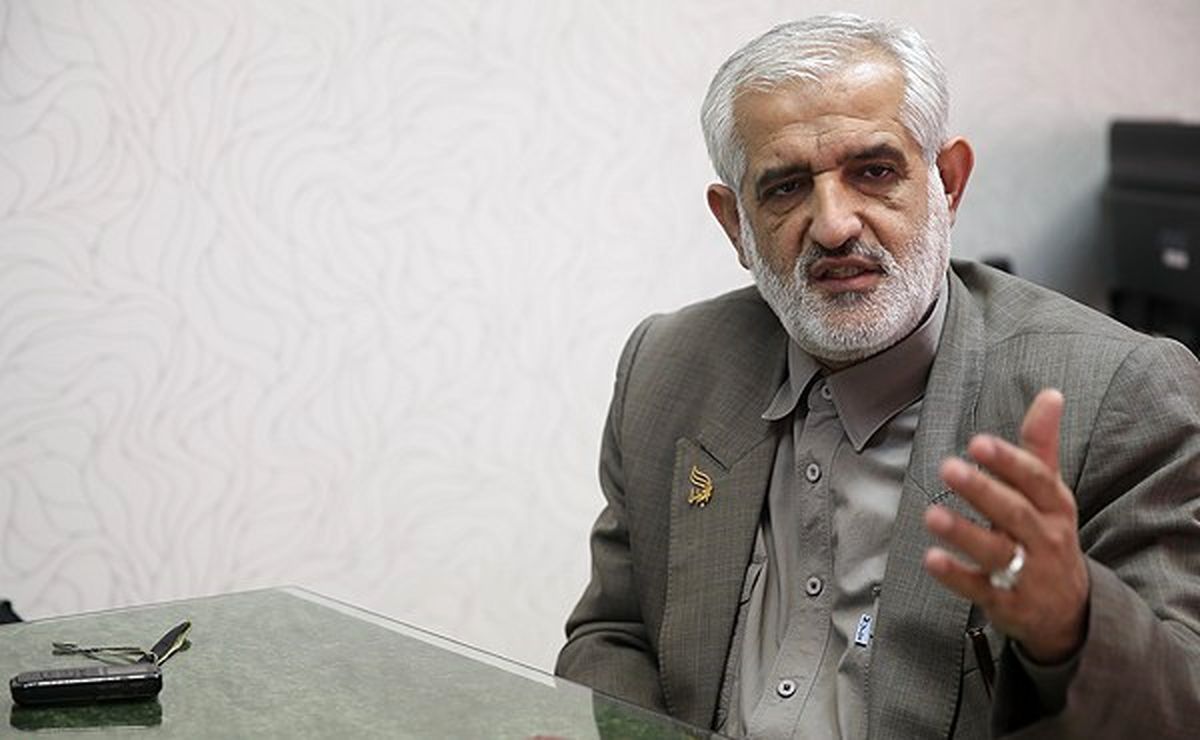 جمعیت رهپویان مهمترین وظیفه خود را اتحاد بین نیروهای انقلاب می داند