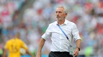 سرمربی تیم ملی فوتبال امارات اخراج شد