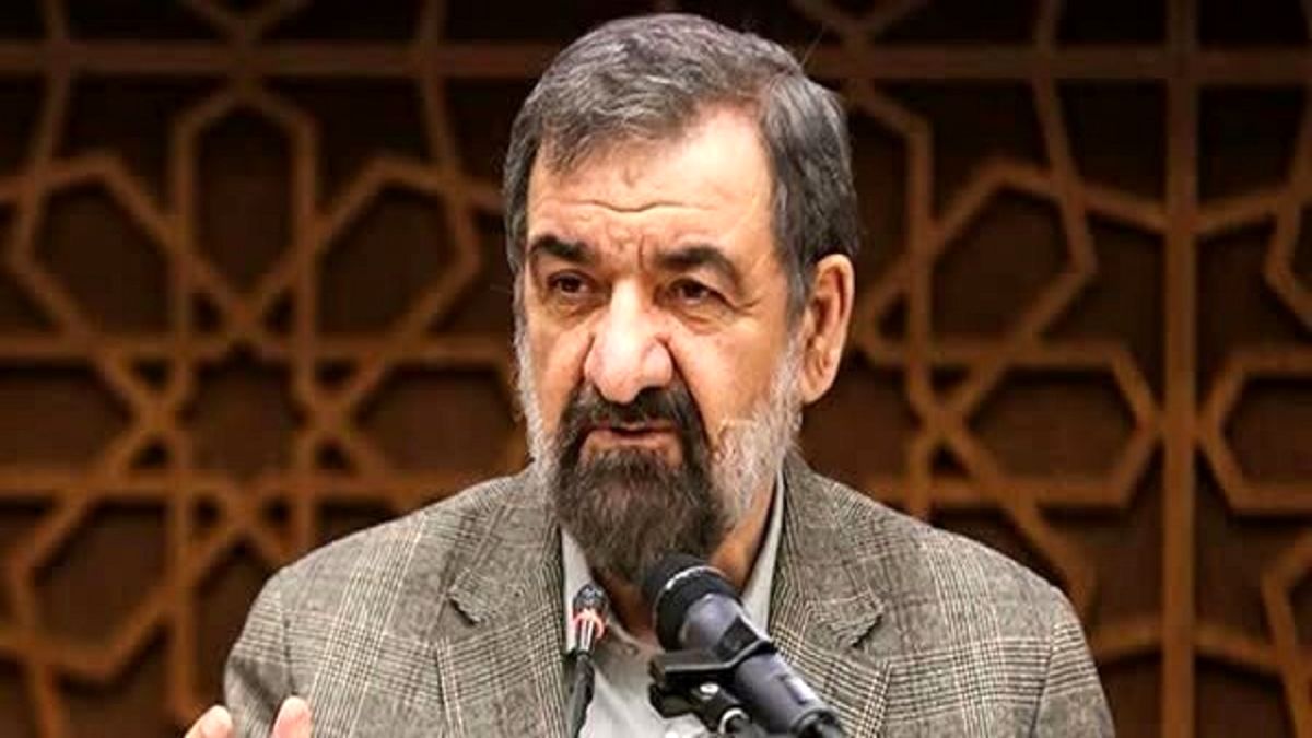 تک‌روی و سهم‌خواهی در انتخابات سواری مجانی دادن به دشمن است