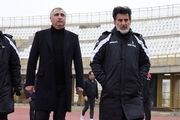 انتقاد الهامی از وضعیت چمن استادیوم کرج
