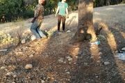 
خودکشی عجیب و همزمان دو جوان باطناب دار + عکس (18+)
