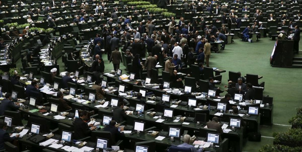 در آغاز گام دوم انقلاب به قدرت فرامنطقه‌ای تبدیل شده‌ایم