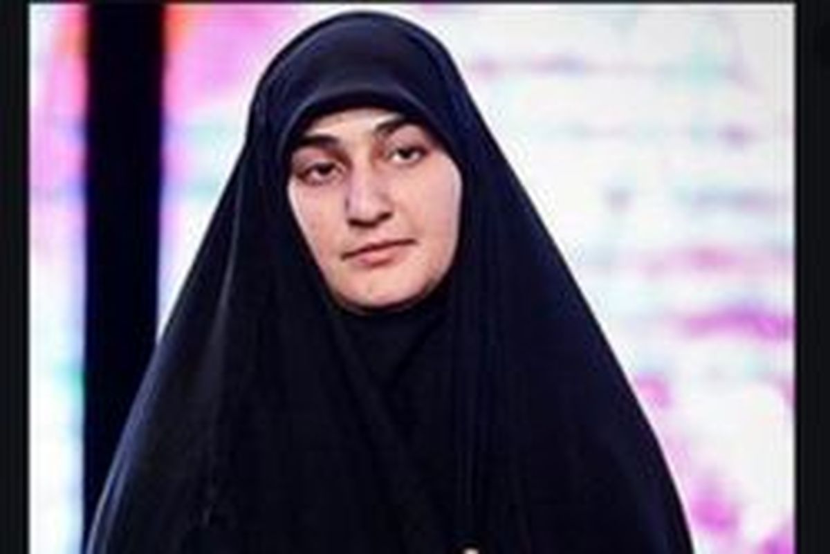 واکنش زینب سلیمانی به آتش‌زدن پرچم ایران