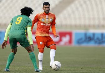 هافبک باتجربه فوتبال ایران عزادار شد