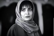 استایل عجیب ساره بیات در کنار دریا /عکس