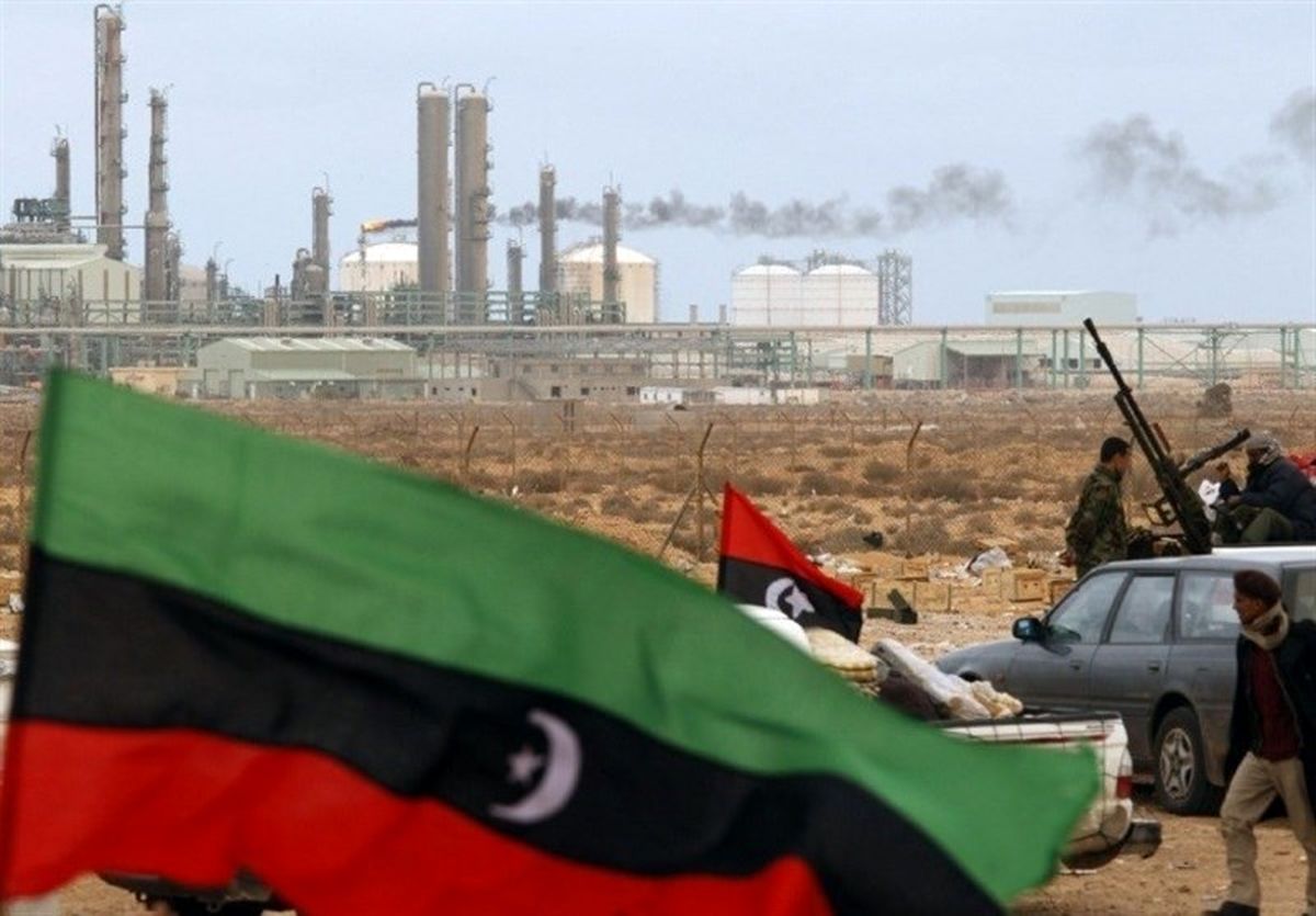از سر گیری صادرات نفت لیبی با قول خلیفه حفتر
