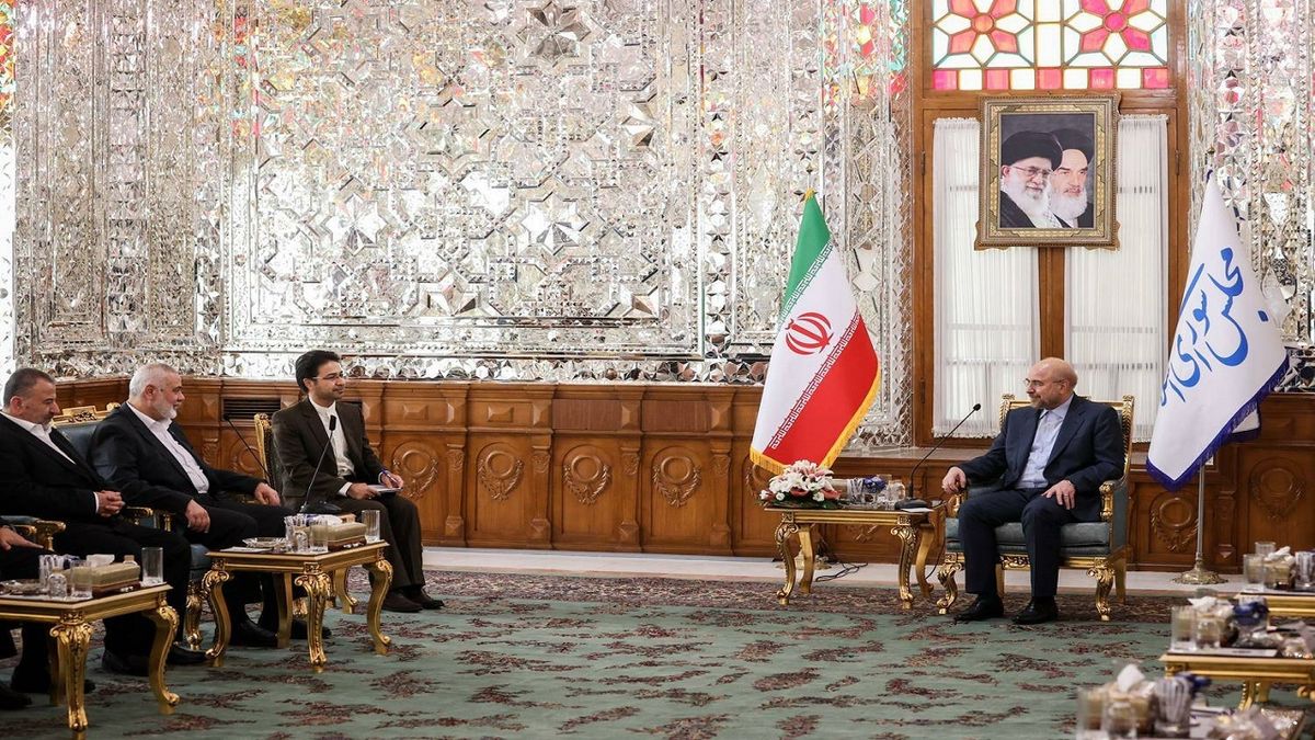 قالیباف: در مجلس رفت و آمد زیاد داریم اما این ملاقات متفاوت است