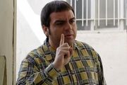  سلفی ماشینی شهرام قائدی وسط ظهر تابستان/ عکس