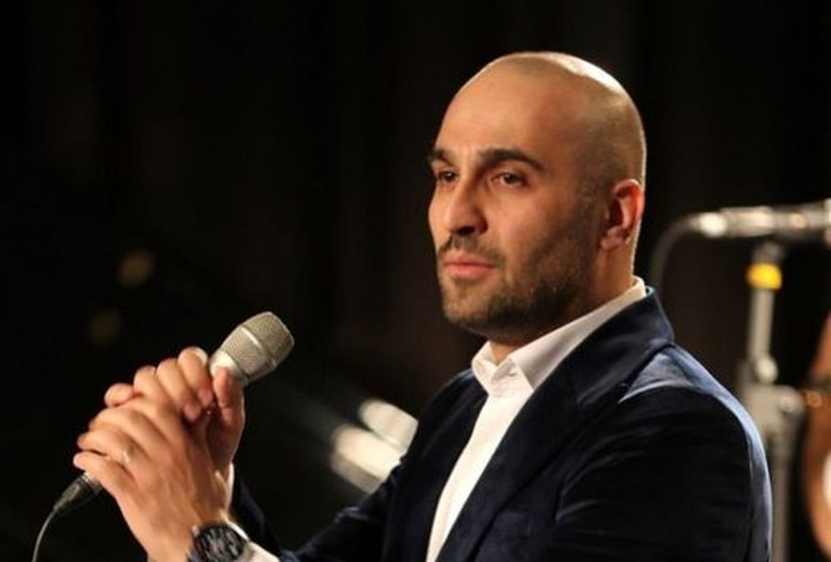 خوانندگی نیما رئیسی با صدایی دلنشین در برنامه هم‌رفیق+ فیلم