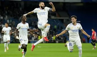 پخش زنده فوتبال امروز، یکشنبه ۲۰ شهریور از تلویزیون + جدول
