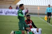 تمدید قرارداد مدافع مورد علاقه تارتار با ذوب آهن