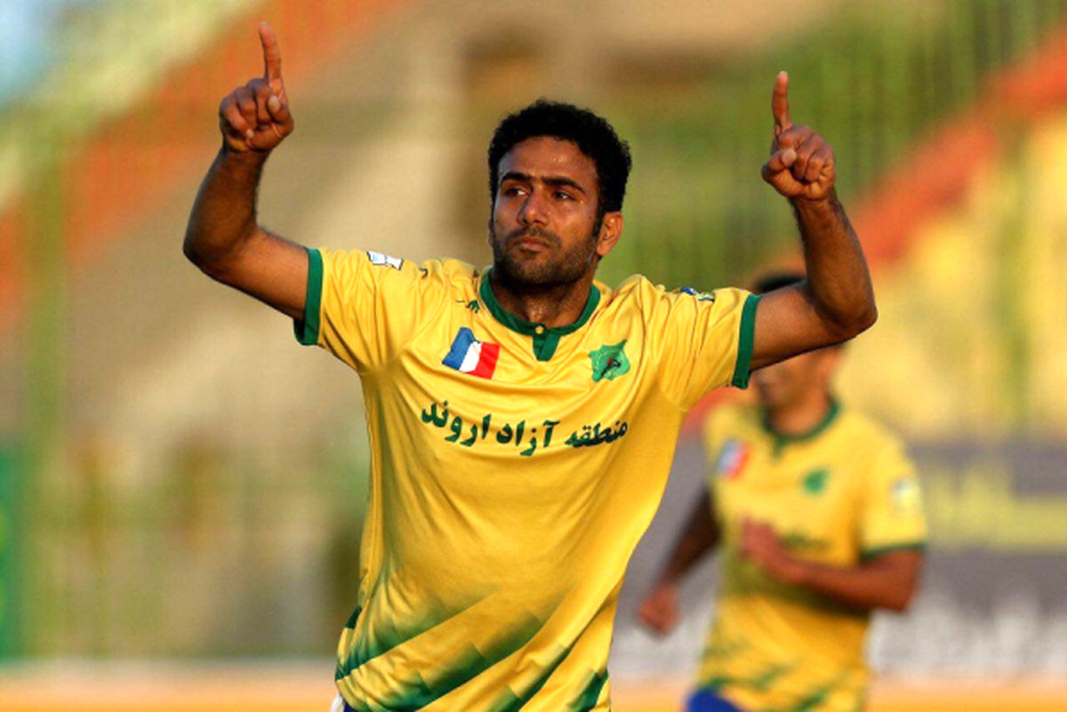 چرا بازیکنان پرسپولیس بازی بدشان را با توهین به ما توجیه می‌کنند؟