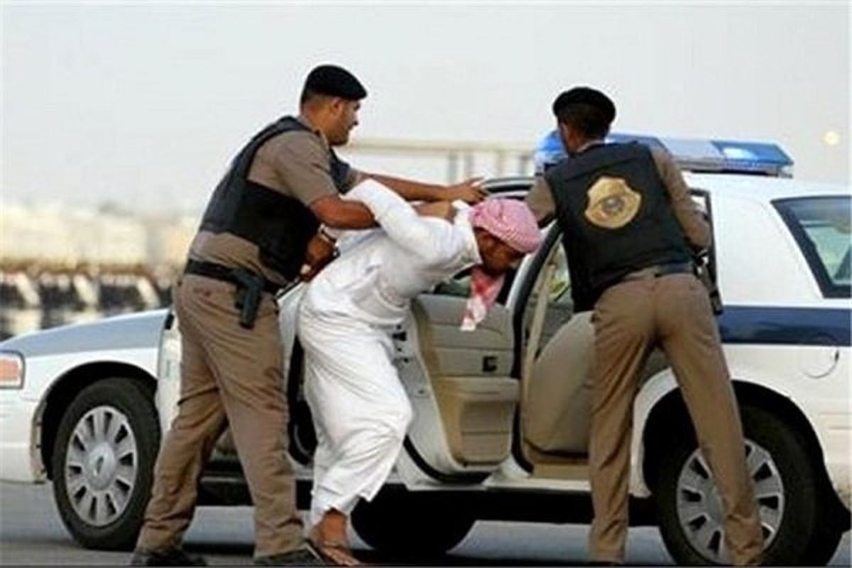 فرار نزدیکان ولیعهد سابق عربستان به خارج 